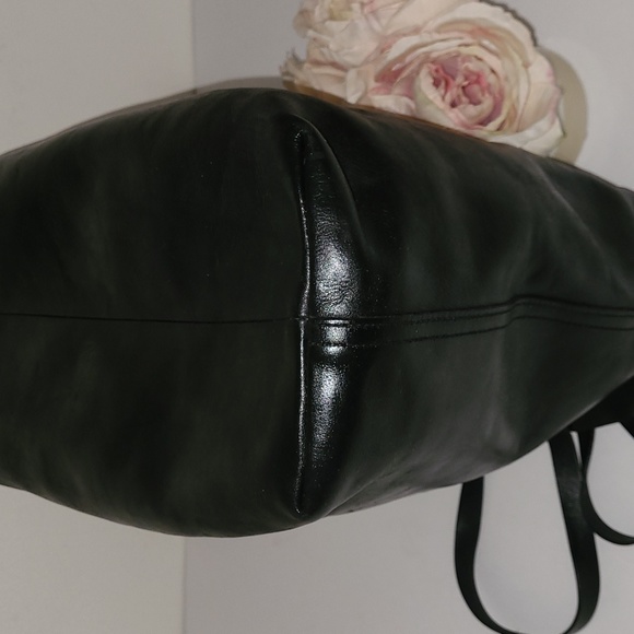 Madewell Transport Tote - Picture 6 of 8